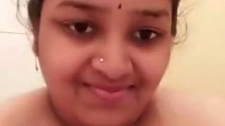 Boudi’s Bare All – Sensual Video Reveal