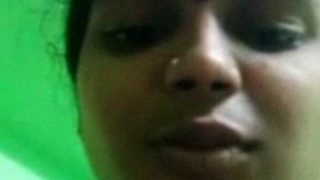 Intimate Video Chat With A Desi Beauty