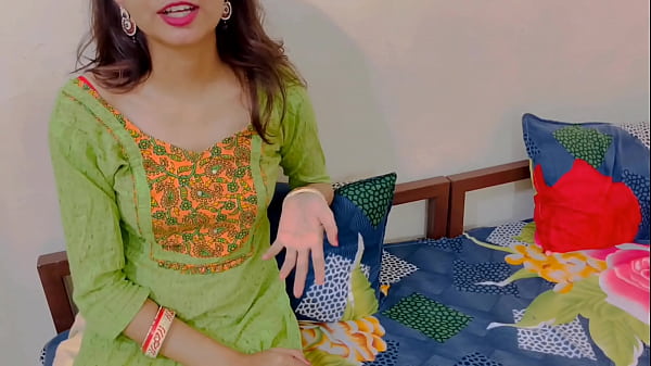 Badi Behn Ne Ghar Khali Dekha To Chuka Li Maza (hindi Voice)