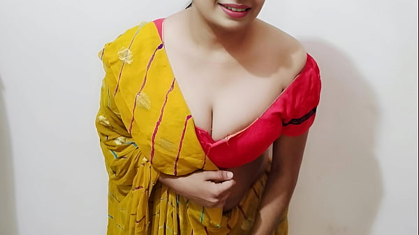 भाभी ने देवर का हाथ में लिंग देखा, फिर उसी बड़े लिंग से चुदवाया (हिंदी ऑडियो)