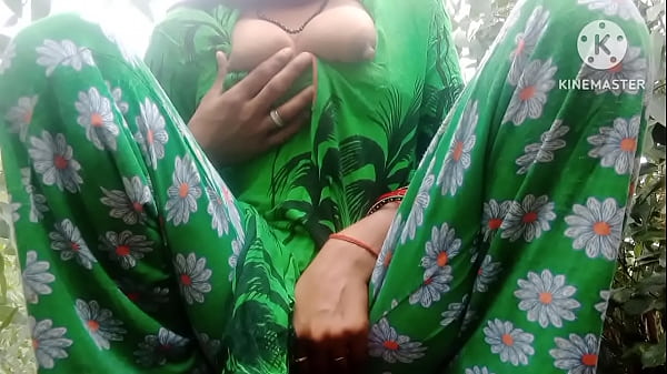 जंगल की रानी भाभी ने अपनी तपन से भरे स्रोतों का रस उड़ेला