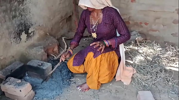 Desi Bhabhi In Tight Salwar Suit Gets Intense Anal Pounding