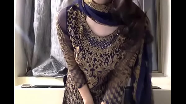 Desi Seduction: A Sultry Selfie