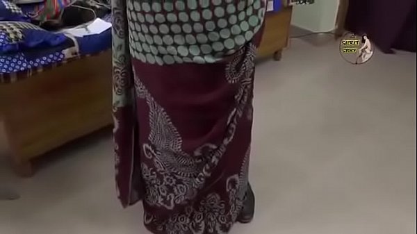 Sultry Indian Housewife’s Intimate Fitting With The Local Tailor