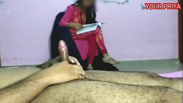 प्रियतमा को मनाकर उसकी गांड में लंड घुसाया