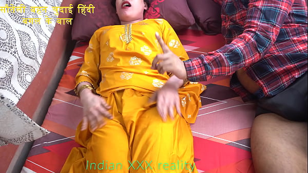 Desi Step Sister Ka Sexy Armpit Hair Dikhao, Hindi Mein Chudasi Video