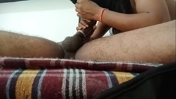 Indian Desi Aunty’s Wet Pussy Getting Drilled Hard In Extreme Close-up
