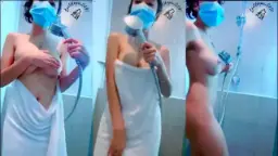 Putri Telanjang Mandi Bareng Di Depan Kamera