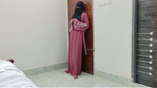 Shy Hijabi Babe Gets Her Tight Wet Pussy Fucked Deep For The First Time