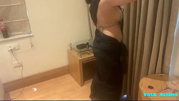 Desi Maid Gets Pounded Hard By House Owner With Alisha Bhabhi