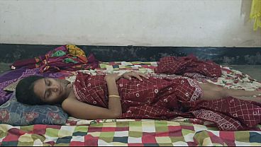 Desi Bhabhi Ko Padosi Ne Zor Se Choda
