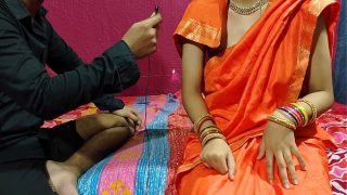 Desperate Indian Desi Bhabhi Gets Fucked Hard By A Random Stranger