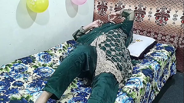 Indian Married Woman Calls Young Boy For Rough Desi Sex With Hindi Audio