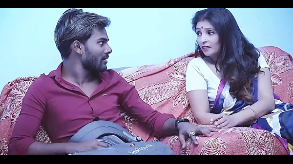 Indian Stepmom Gets Pounded Hard By Stepson In Bed, Hindi Moans