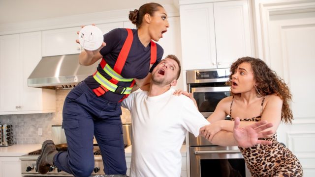 Brazzers – Sizzling Hot And Ready To Burn