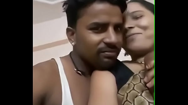 Desi Aunty’s Big Boobs Getting Pressed
