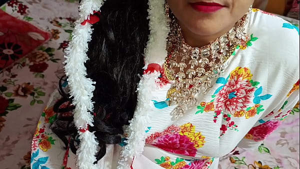 छोटी बहन ने अपने सौतेले भाई के साथ किया जोरदार सेक्स, साफ हिंदी आडियो में सुनो