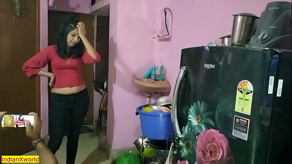 Indian New Model Gets Fucked Hard By Film Director! Hot Hindi Model Fucked Raw