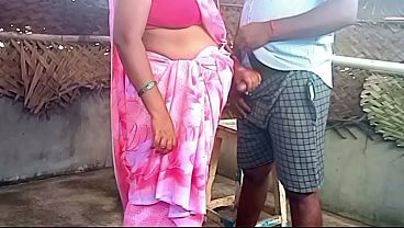 Indian Saree Aunty Gets Wild With A Young Boy, Hot And Dirty