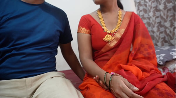 25 साल की जवान टीचर ने अपने छात्र के साथ रात की प्यास बुझाई, सुनो उसकी कामुक आवाज़