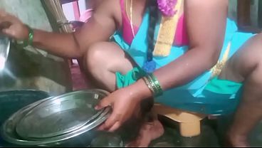 Watch An Indian Sexy Aunty Licking Her Plate Clean, Sensually Wiping Every Drop