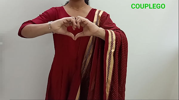 देसी दिव्या भाभी को बताया कैसे मैं औरतों को चोदने का दीवाना हूँ